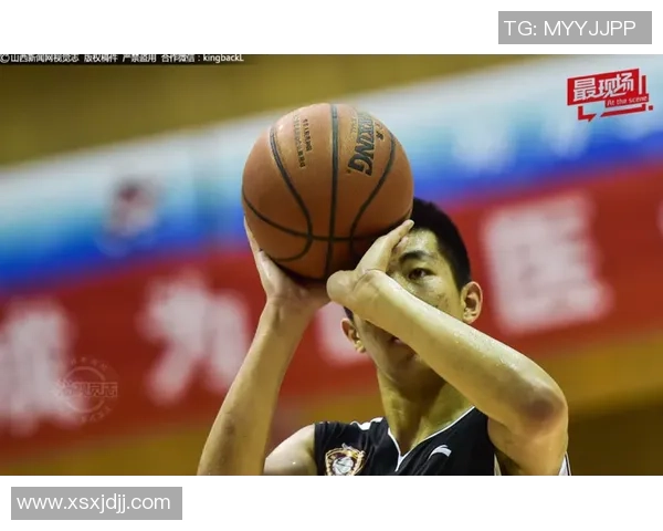 重庆篮球队的成长历程与奋斗精神全景纪实